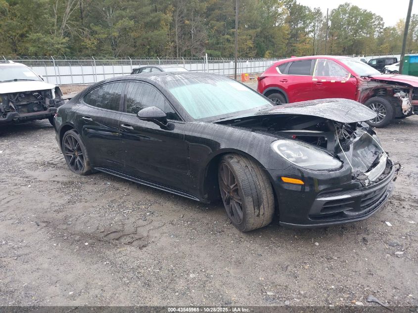 PORSCHE PANAMERA 4S