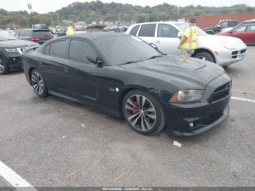 DODGE CHARGER SRT8