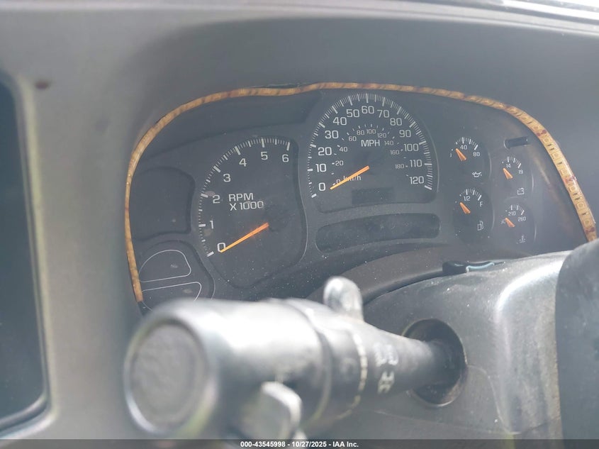 2005 GMC Yukon Sle VIN: 1GKEC13T25R225195 Lot: 43545998