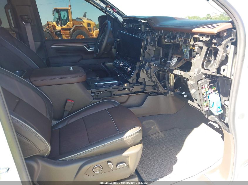 2025 GMC Sierra 3500Hd 4Wd Long Bed Denali VIN: 1GT4UWEY6SF317403 Lot: 43546002