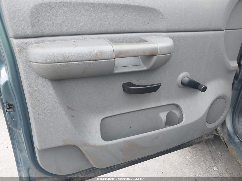 2007 GMC Sierra 1500 Work Truck VIN: 1GTEK14CX7Z534963 Lot: 43546008