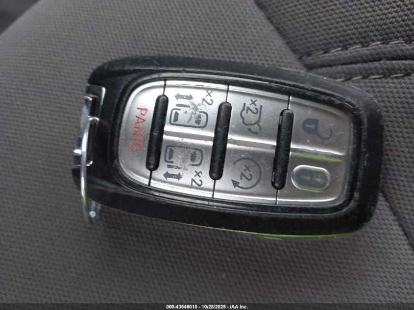 2018 Chrysler Pacifica Touring Plus VIN: 2C4RC1FGXJR317171 Lot: 43546010