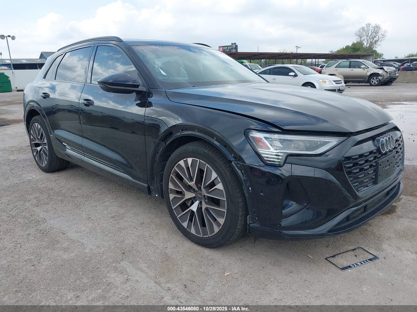 AUDI Q8 PRESTIGE QUATTRO