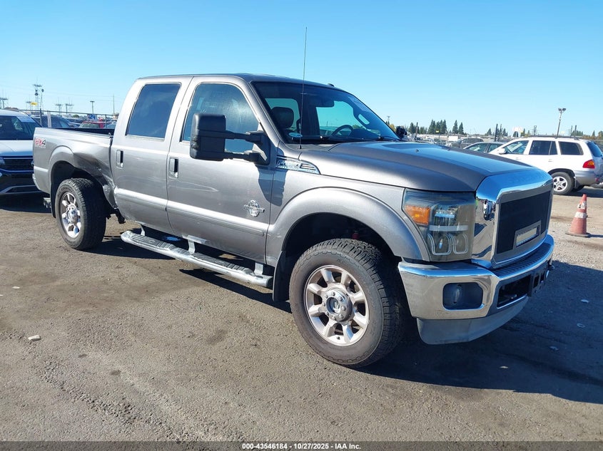 FORD F-250 LARIAT