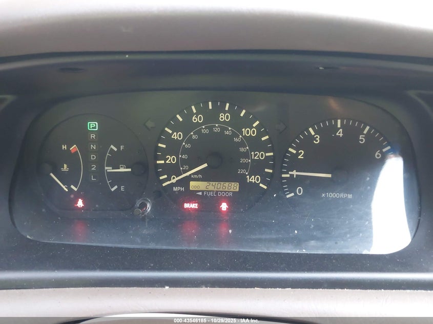 2000 Toyota Camry Le VIN: 4T1BG22K8YU633005 Lot: 43546185