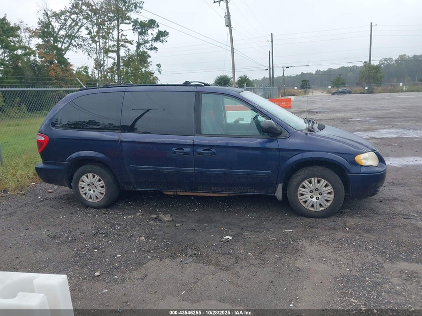 2005 Chrysler Town & Country Lx VIN: 2C8GP44RX5R54030 Lot: 43546255