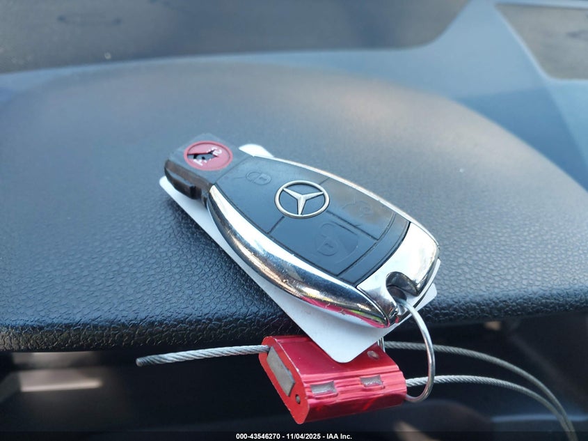 2008 Mercedes-Benz C 300 Luxury 4Matic/Sport 4Matic VIN: WDDGF81X68F125266 Lot: 43546270