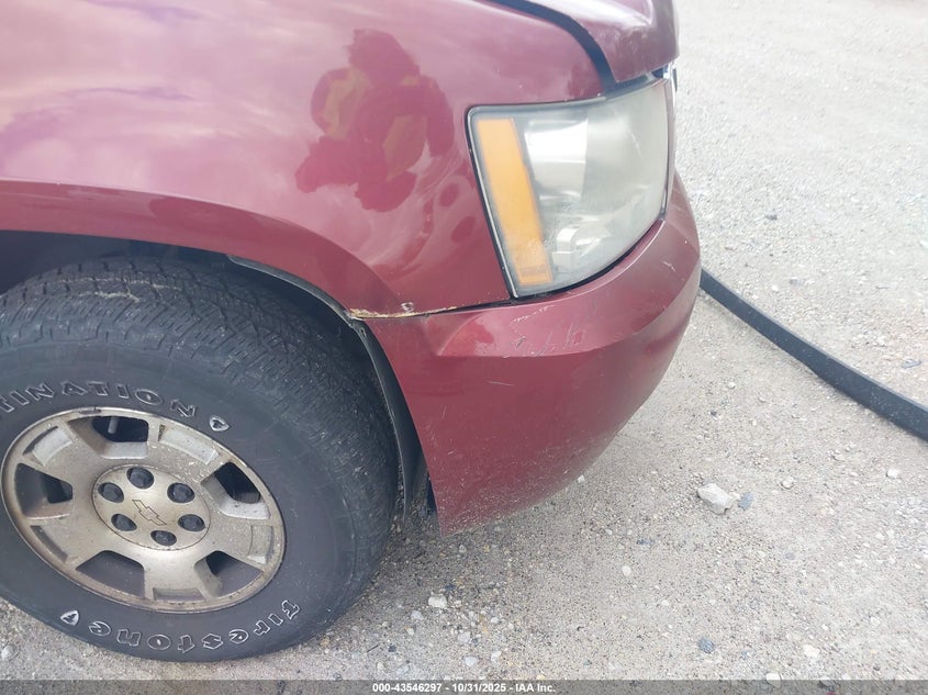 2008 Chevrolet Suburban 1500 Lt VIN: 1GNFK16308J208209 Lot: 43546297