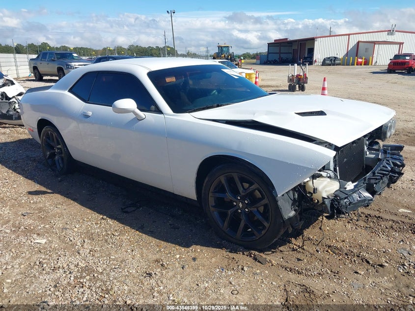 DODGE CHALLENGER SXT