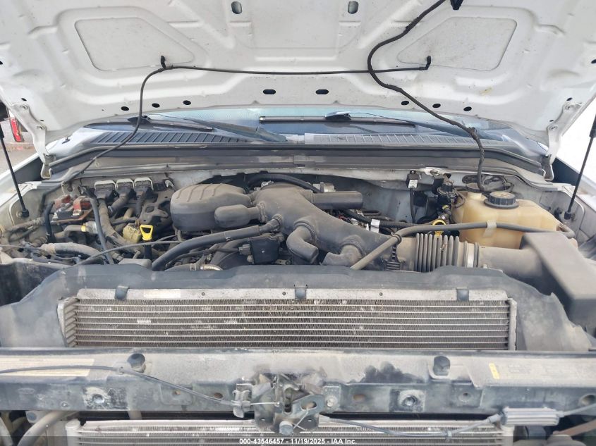 2010 Ford F-550 Chassis Xl/Xlt VIN: 1FDAF5HY8AEB05766 Lot: 43546457