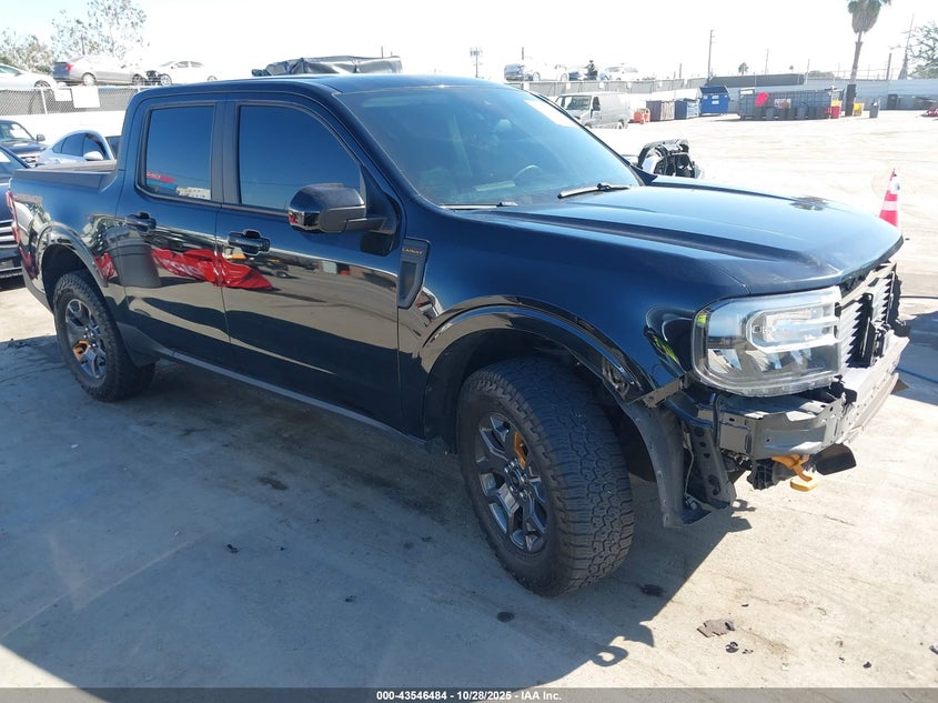 FORD MAVERICK LARIAT