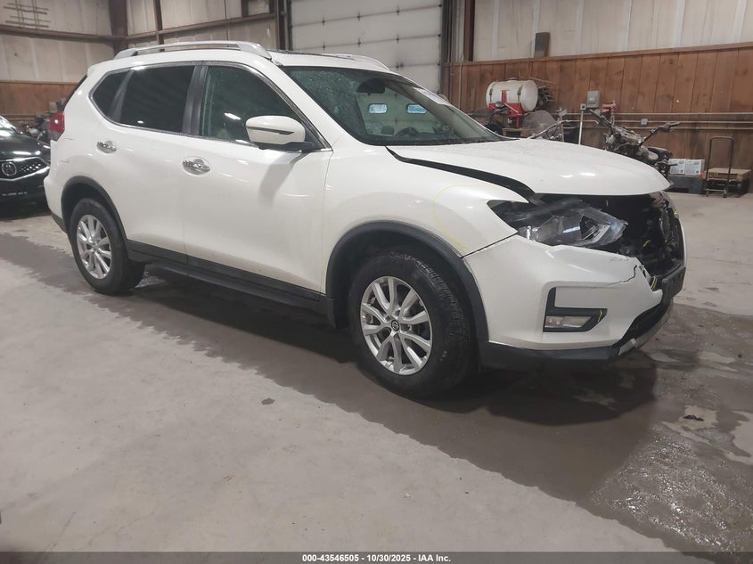 NISSAN ROGUE SV