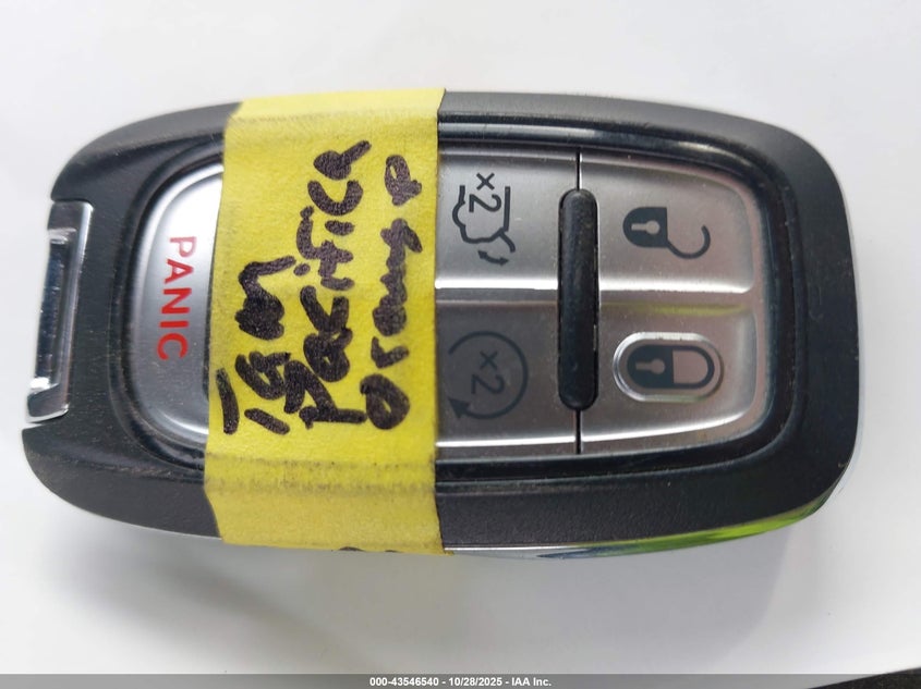 2020 Chrysler Pacifica Limited VIN: 2C4RC1GG9LR156300 Lot: 43546540