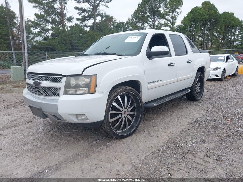 3GNEC12J58G212495 2008 CHEVROLET AVALANCHE photo no. 2