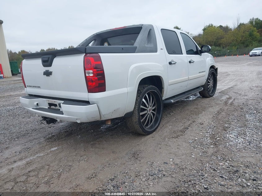 3GNEC12J58G212495 2008 CHEVROLET AVALANCHE photo no. 4