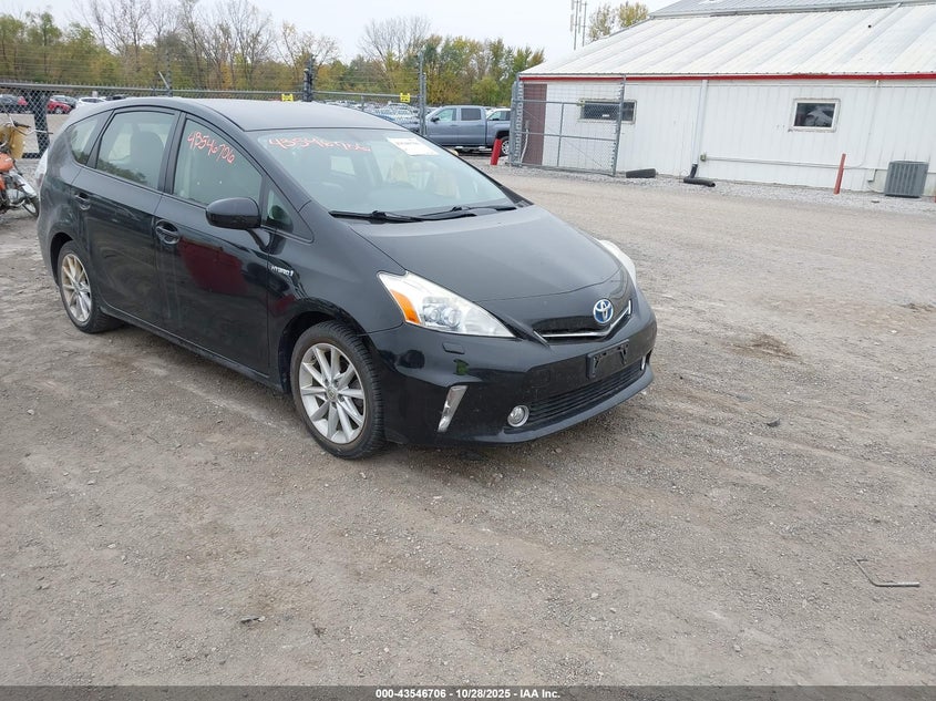 TOYOTA PRIUS V FIVE
