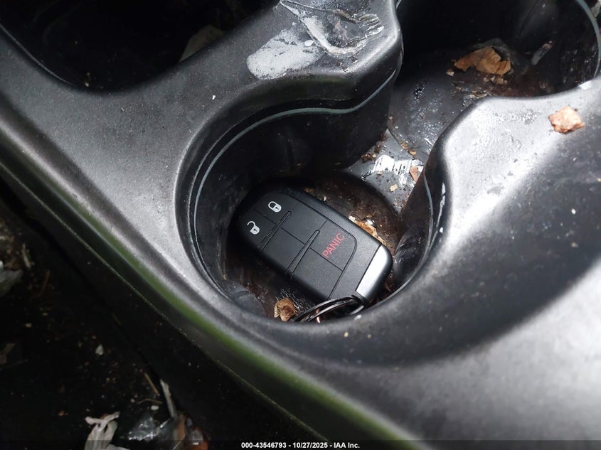 2015 DODGE JOURNEY SXT 3C4PDCBB4FT573305