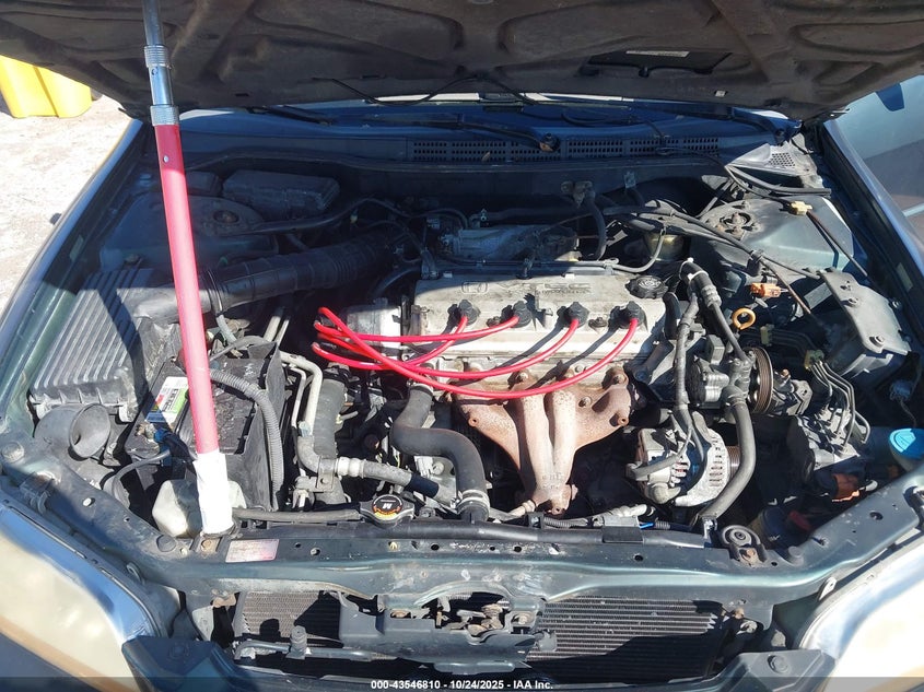 1HGCG5679YA068637 2000 HONDA ACCORD photo no. 10