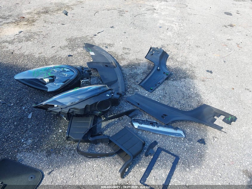 2021 PORSCHE CAYENNE COUPE WP1BA2AY9MDA42427