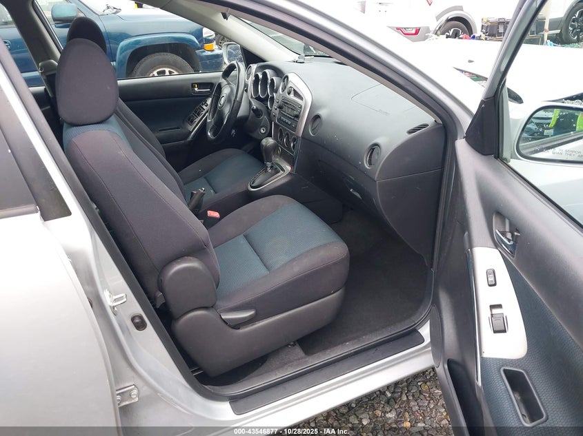 2005 Toyota Matrix Xr VIN: 2T1KR32E05C904663 Lot: 43546877