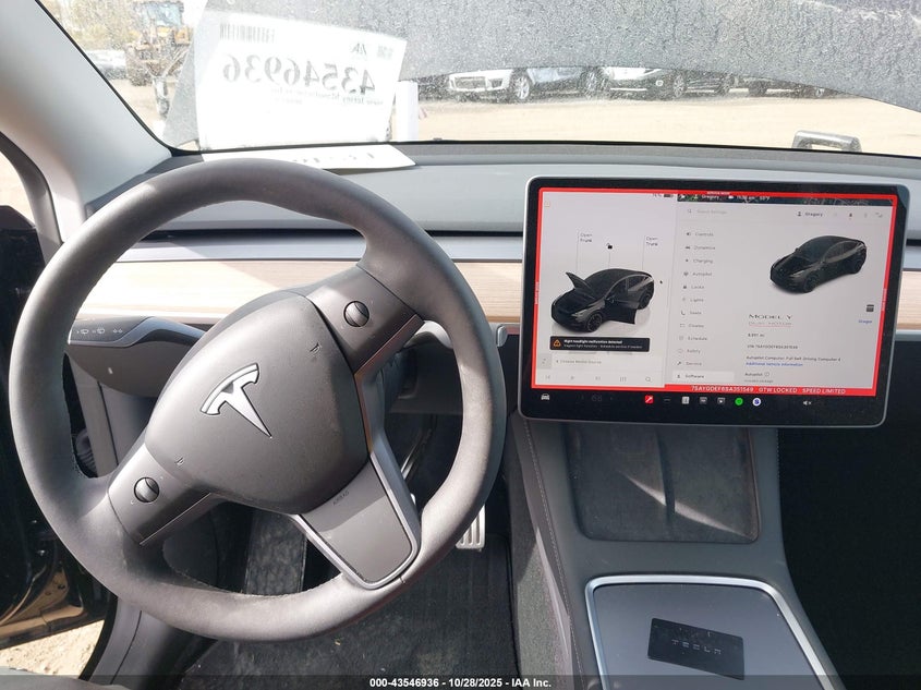 2025 Tesla Model Y Performance Dual Motor All-Wheel Drive VIN: 7SAYGDEF6SA351549 Lot: 43546936