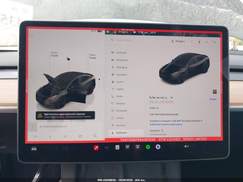 2025 Tesla Model Y Performance Dual Motor All-Wheel Drive VIN: 7SAYGDEF6SA351549 Lot: 43546936
