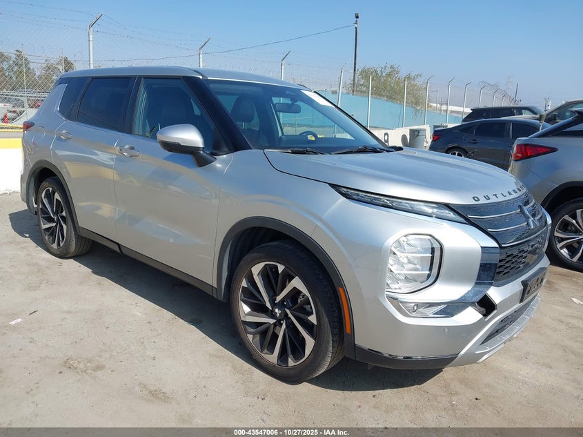 MITSUBISHI OUTLANDER BLACK EDITION 2WD/SE 2.5 2WD/SE LAUNCH EDITION 2WD