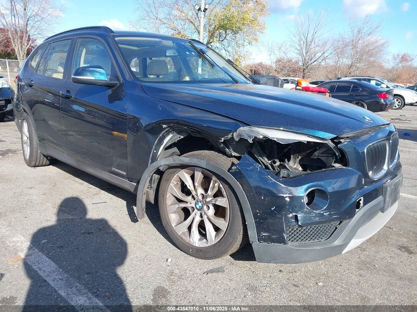 2013 BMW X1 xDrive28I VIN: WBAVL1C53DVR85359 Lot: 43547010