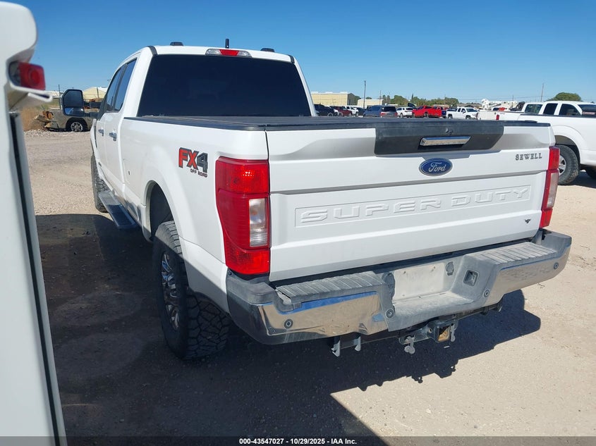 1FT8W2BT6NEE23812 2022 FORD F250 photo no. 3
