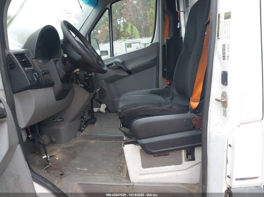 2015 Mercedes-Benz Sprinter 2500 High Roof VIN: WD3PE8DB4FP132408 Lot: 43547029