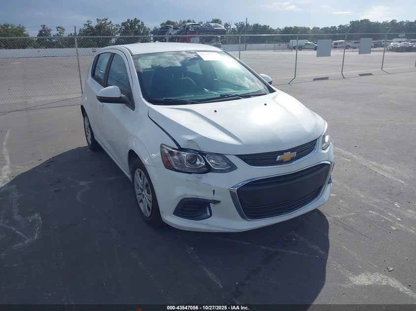 CHEVROLET SONIC LT AUTO