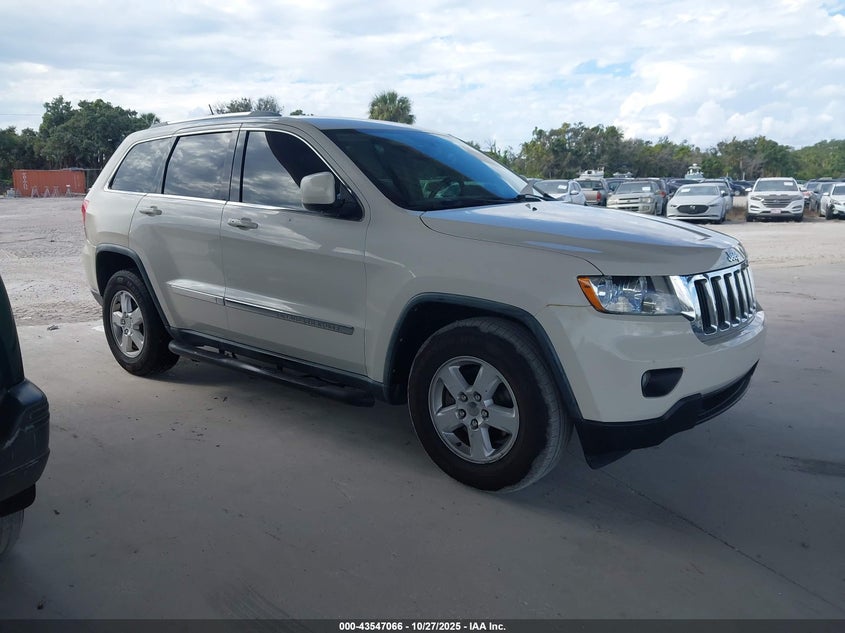 JEEP GRAND CHEROKEE LAREDO