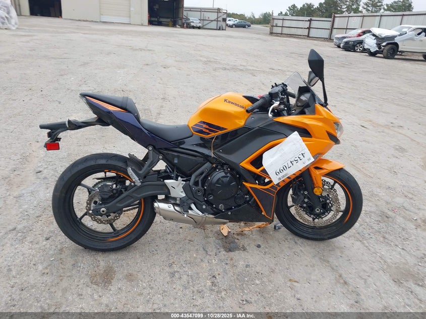 2025 Kawasaki Ex650 P VIN: ML5EXEP11SDAF3775 Lot: 43547099