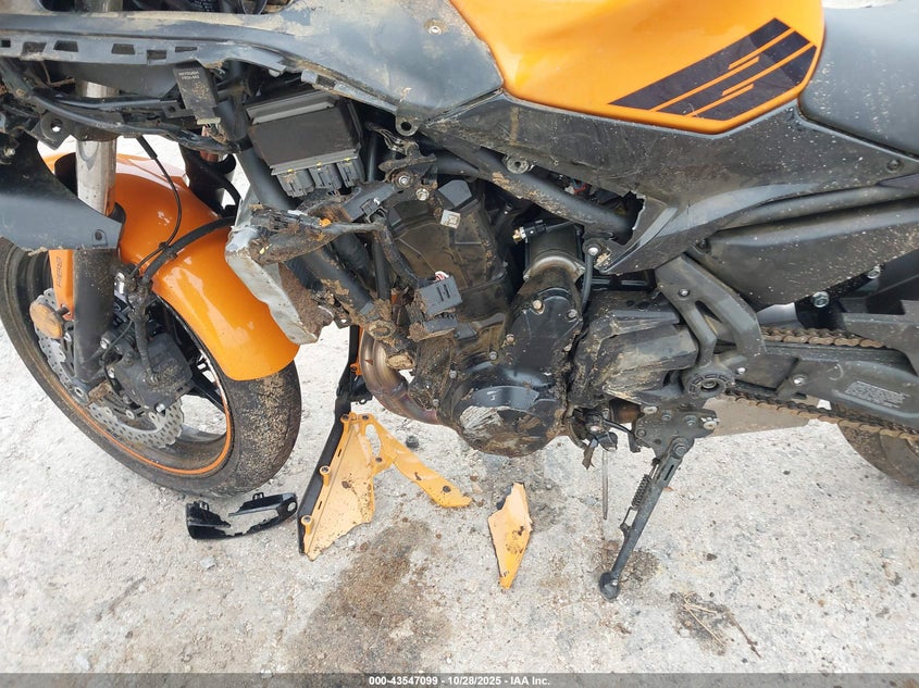 2025 Kawasaki Ex650 P VIN: ML5EXEP11SDAF3775 Lot: 43547099