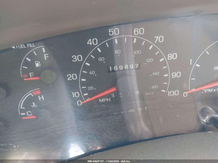 2000 Ford F-350 Lariat/Xl/Xlt VIN: 1FTWX32F2YEB41269 Lot: 43547137