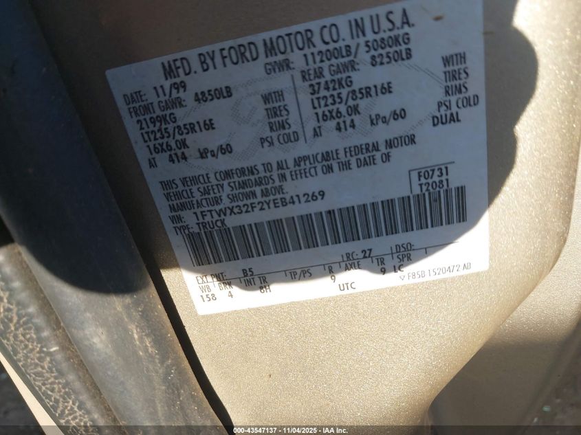 2000 Ford F-350 Lariat/Xl/Xlt VIN: 1FTWX32F2YEB41269 Lot: 43547137