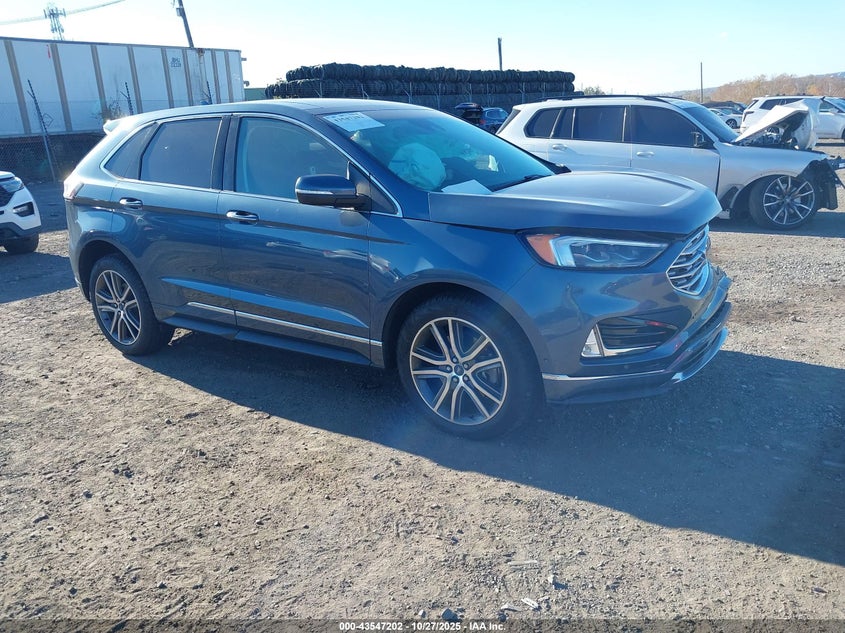 FORD EDGE TITANIUM