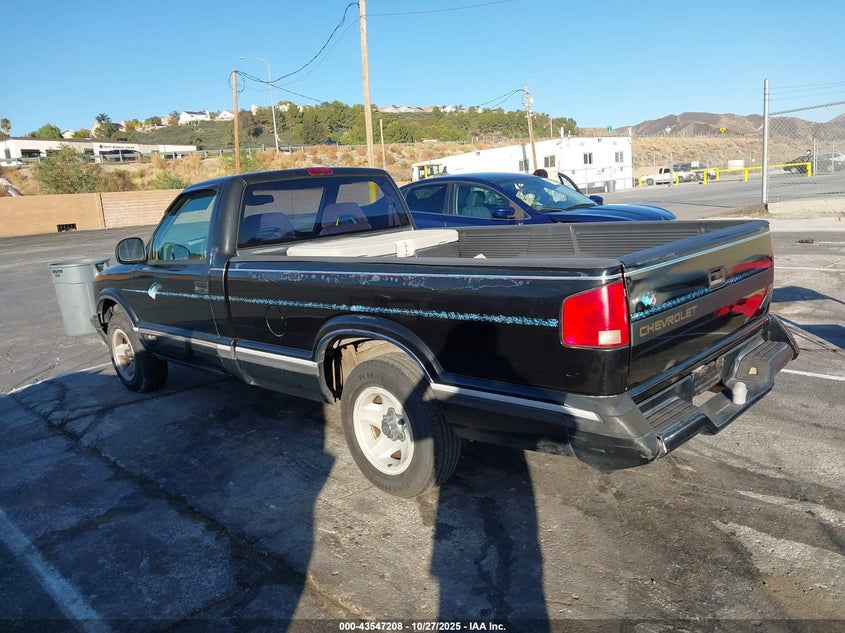 1GCCS14Z7RK111927 1994 CHEVROLET S-10 PICKUP photo no. 3