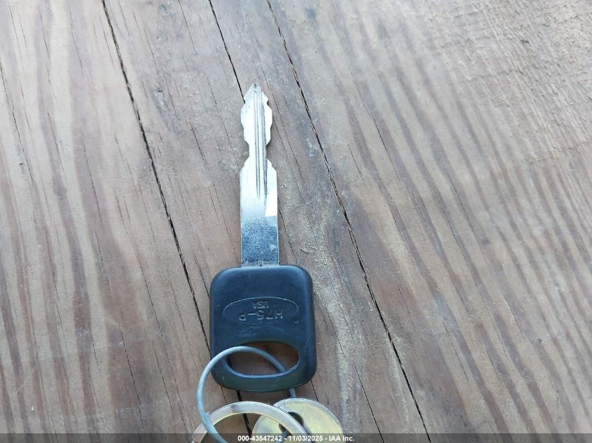 1996 Ford F350 VIN: 1FDKF37F2TEB43375 Lot: 43547242