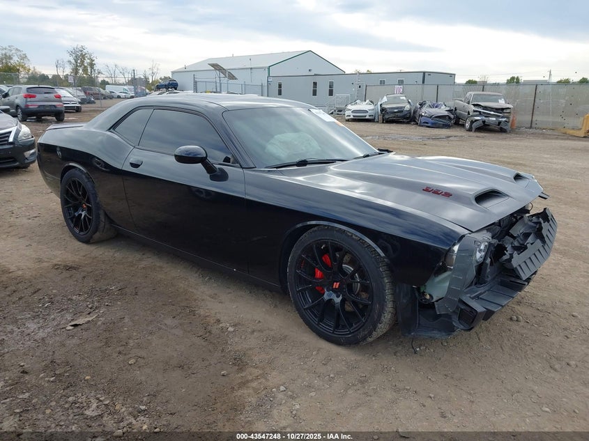 DODGE CHALLENGER SRT8