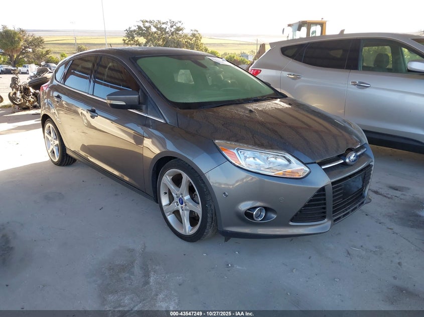FORD FOCUS TITANIUM