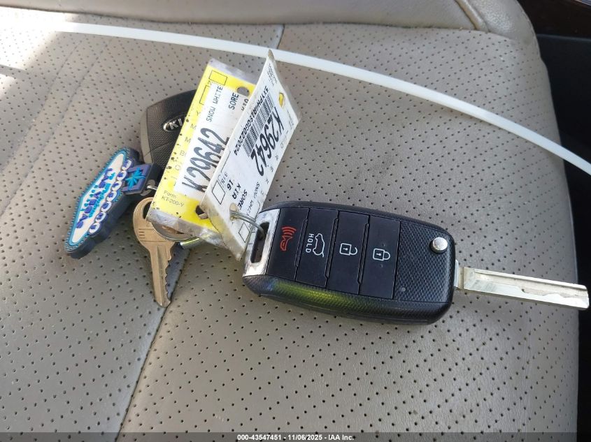 2016 Kia Sorento 2.0T Ex VIN: 5XYPH4A19GG022024 Lot: 43547451