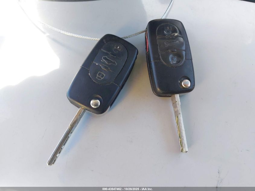 2000 Volkswagen New Beetle Glx VIN: 3VWDD21C5YM478415 Lot: 43547462