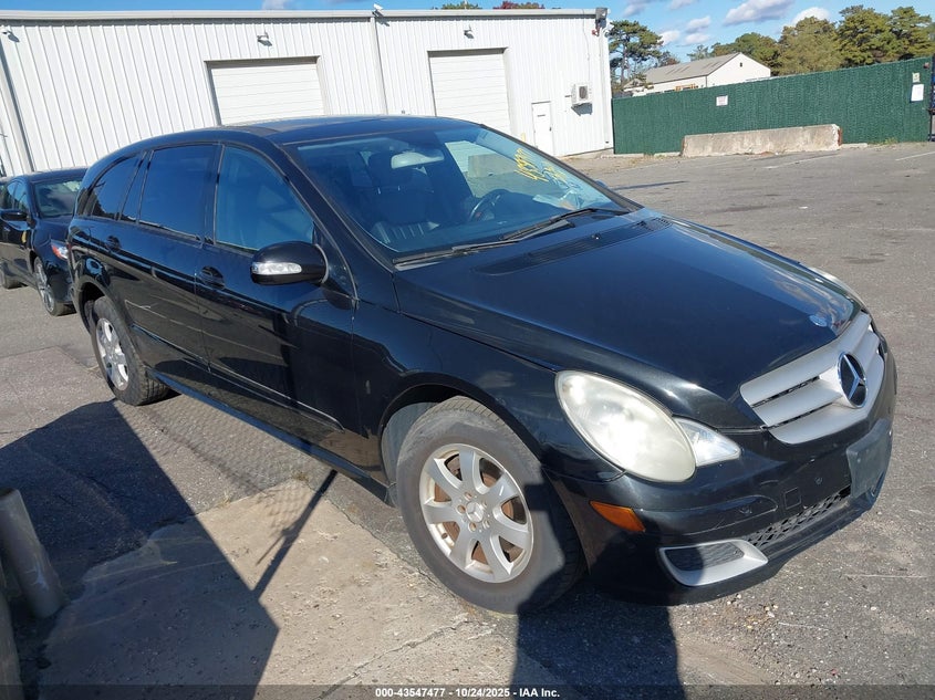 2006 Mercedes-Benz R 350 4Matic black suv gasoline 4JGCB65E96A006084 photo #1