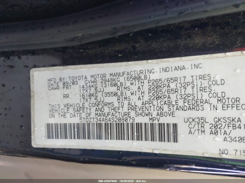 2004 Toyota Sequoia Sr5 V8 VIN: 5TDZT34A64S208079 Lot: 43547645