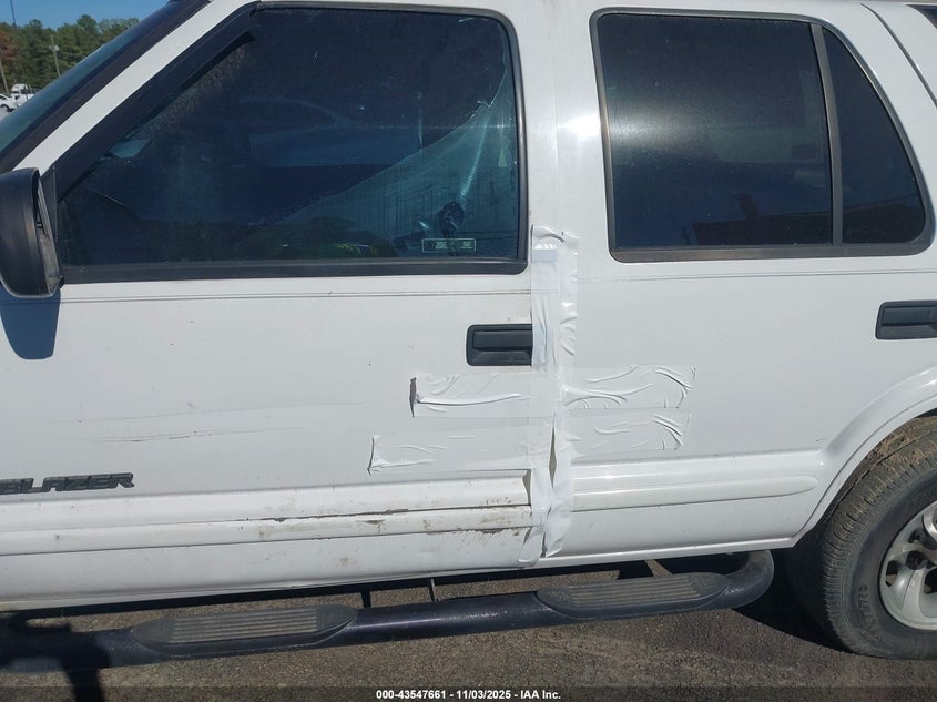 2002 Chevrolet Blazer Ls VIN: 1GNCS13WX2K101199 Lot: 43547661