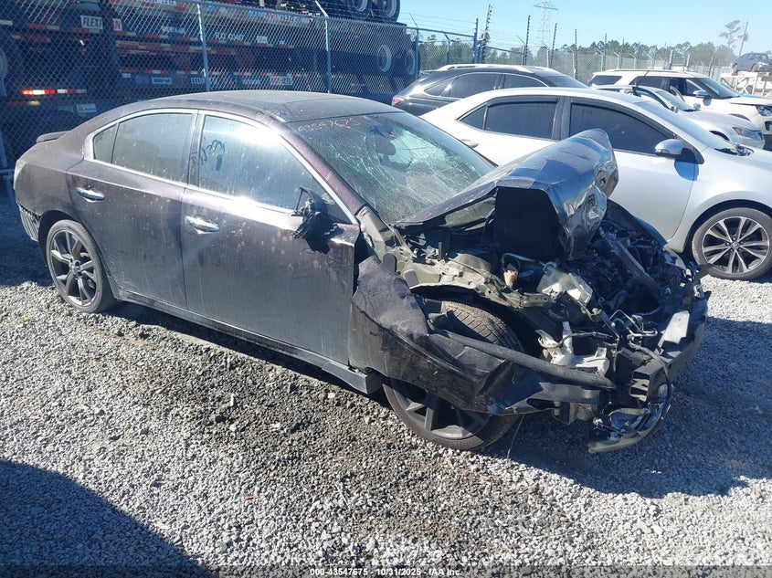 NISSAN MAXIMA 3.5 SV