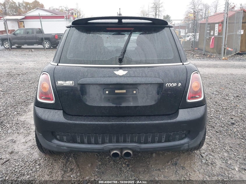 2007 Mini Cooper S VIN: WMWMF735X7TL83855 Lot: 43547769