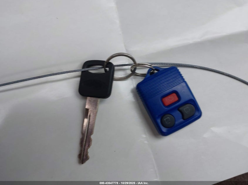 2004 Ford F-250 Lariat/Xl/Xlt VIN: 1FTNW21P34EC97964 Lot: 43547778