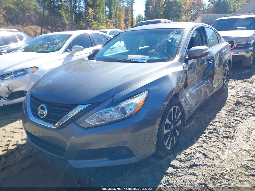 1N4AL3AP8JC229170 2018 NISSAN ALTIMA photo no. 2
